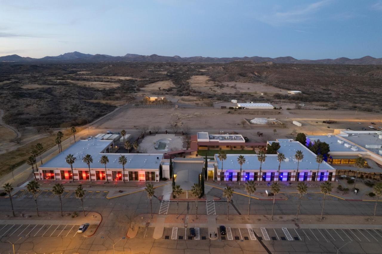 Apache Gold Resort Hotel & Casino Globe Exterior foto